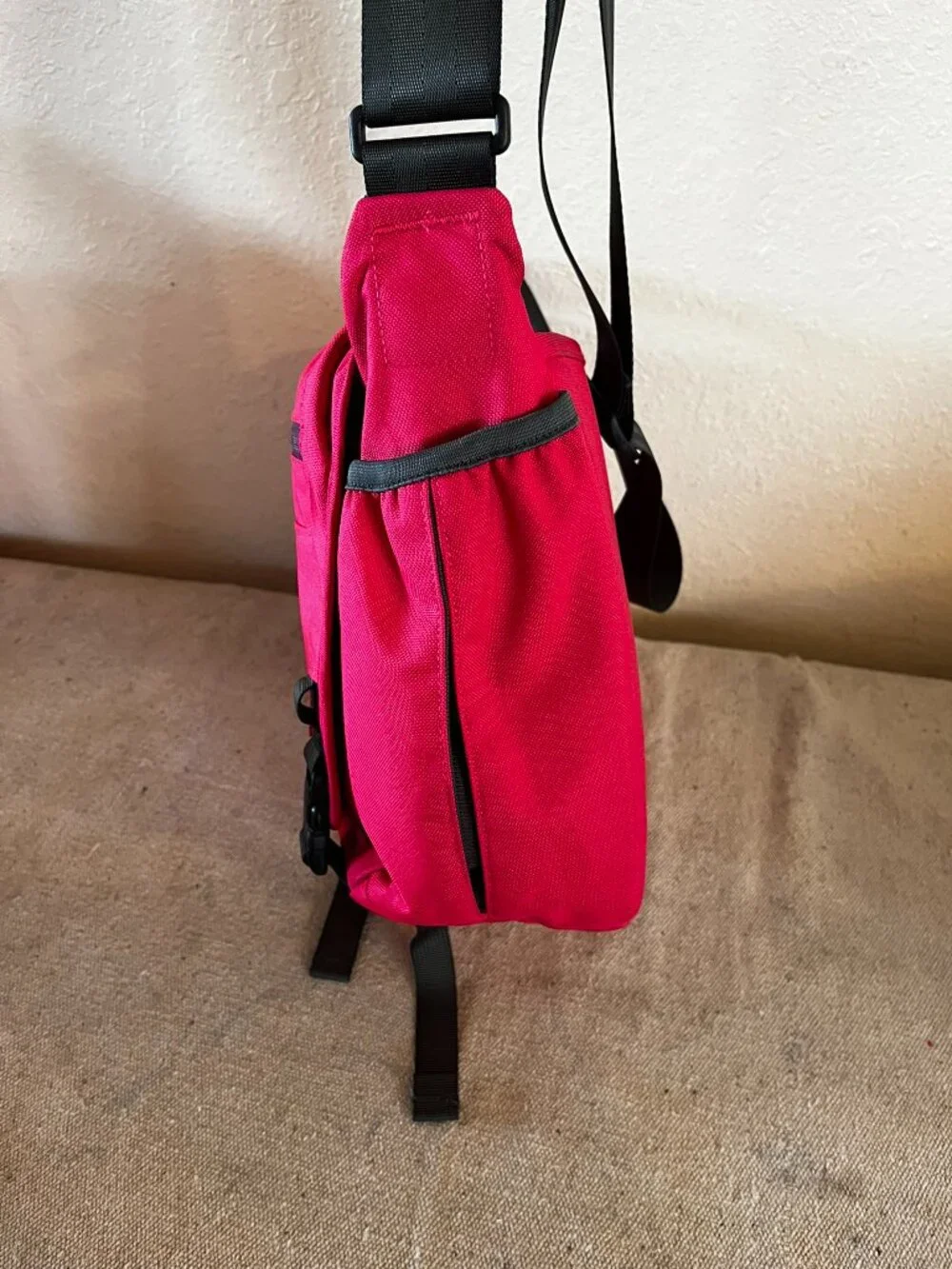 Patagonia Unisex Pink/Black MinMass Light Weight Travel Messenger/School Bag